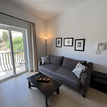 St Julians Smart 2 Bedroom Apartment San Ġiljan Extérieur photo